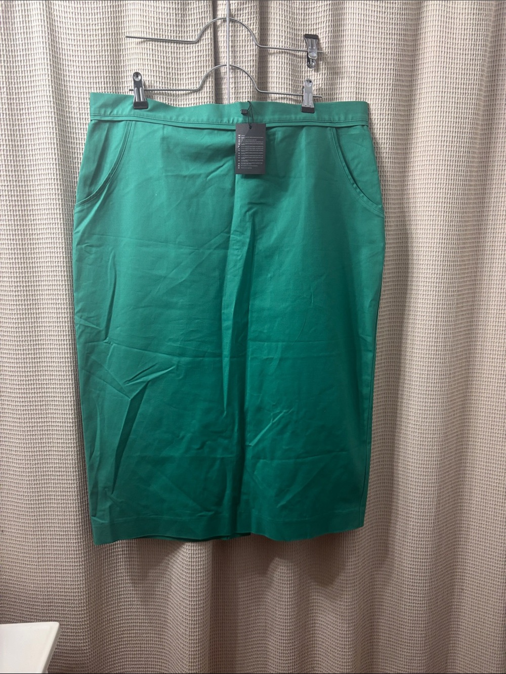 Beymen  Collection nwt Classic Green Pencil Skirt - Women's